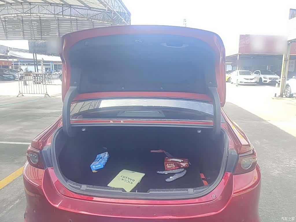 Mazda Mazda3, 2020 19