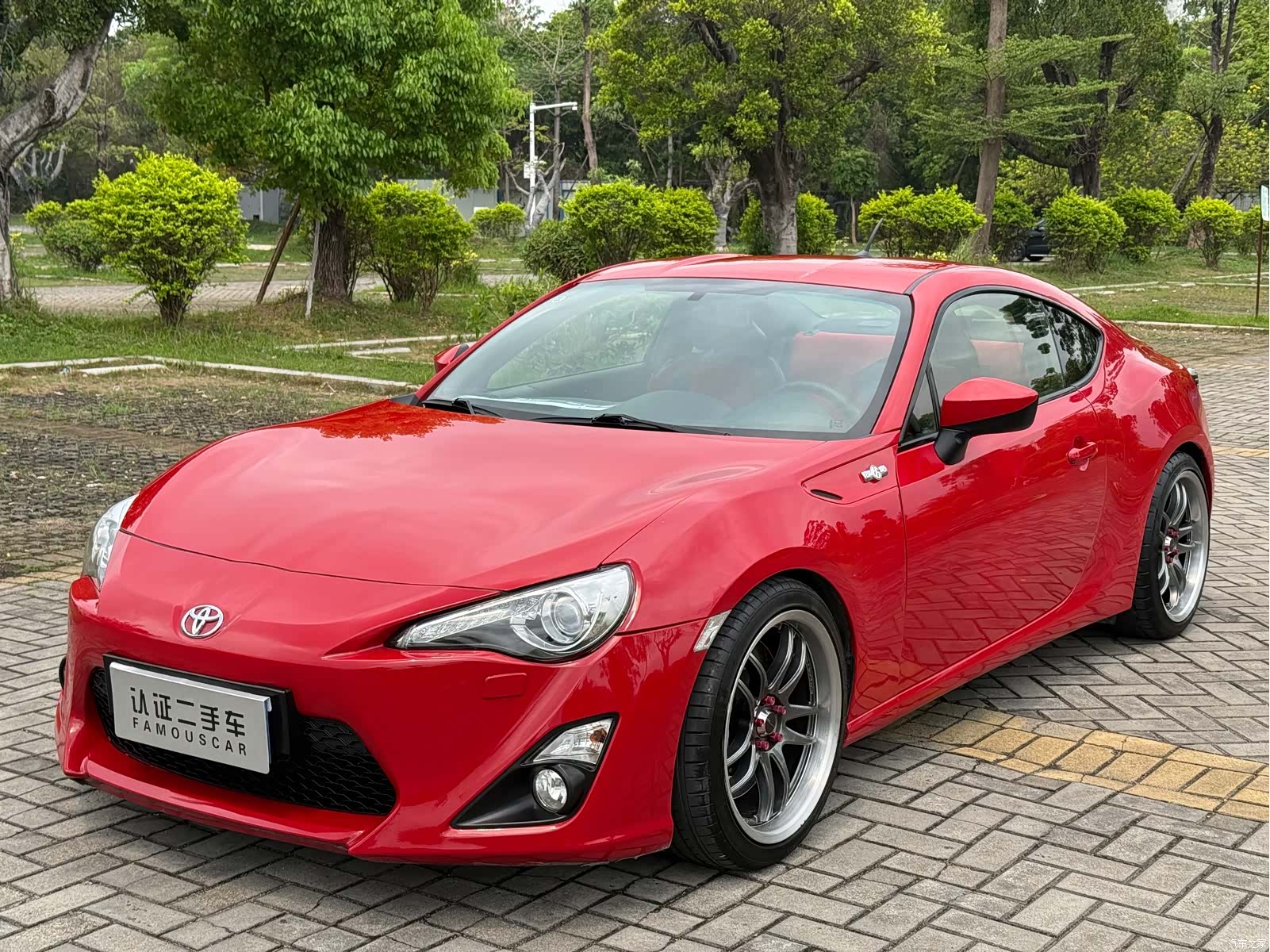 Toyota 86, 2014 1