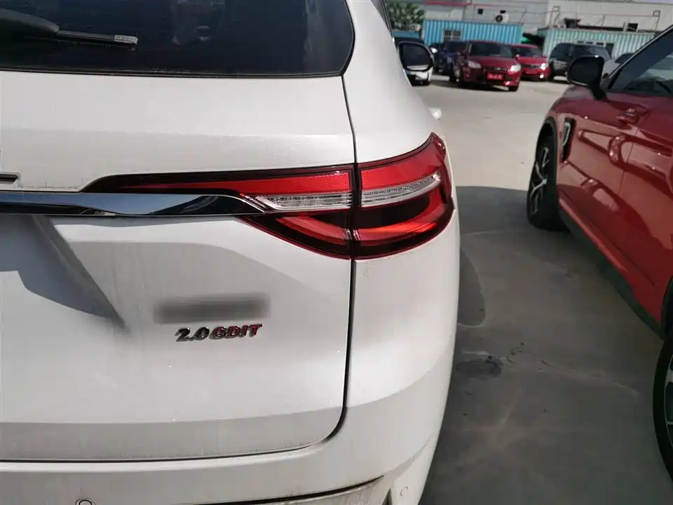 Haval F7
