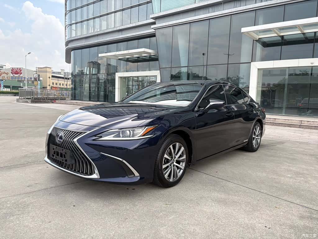 Lexus ES, 2021 2