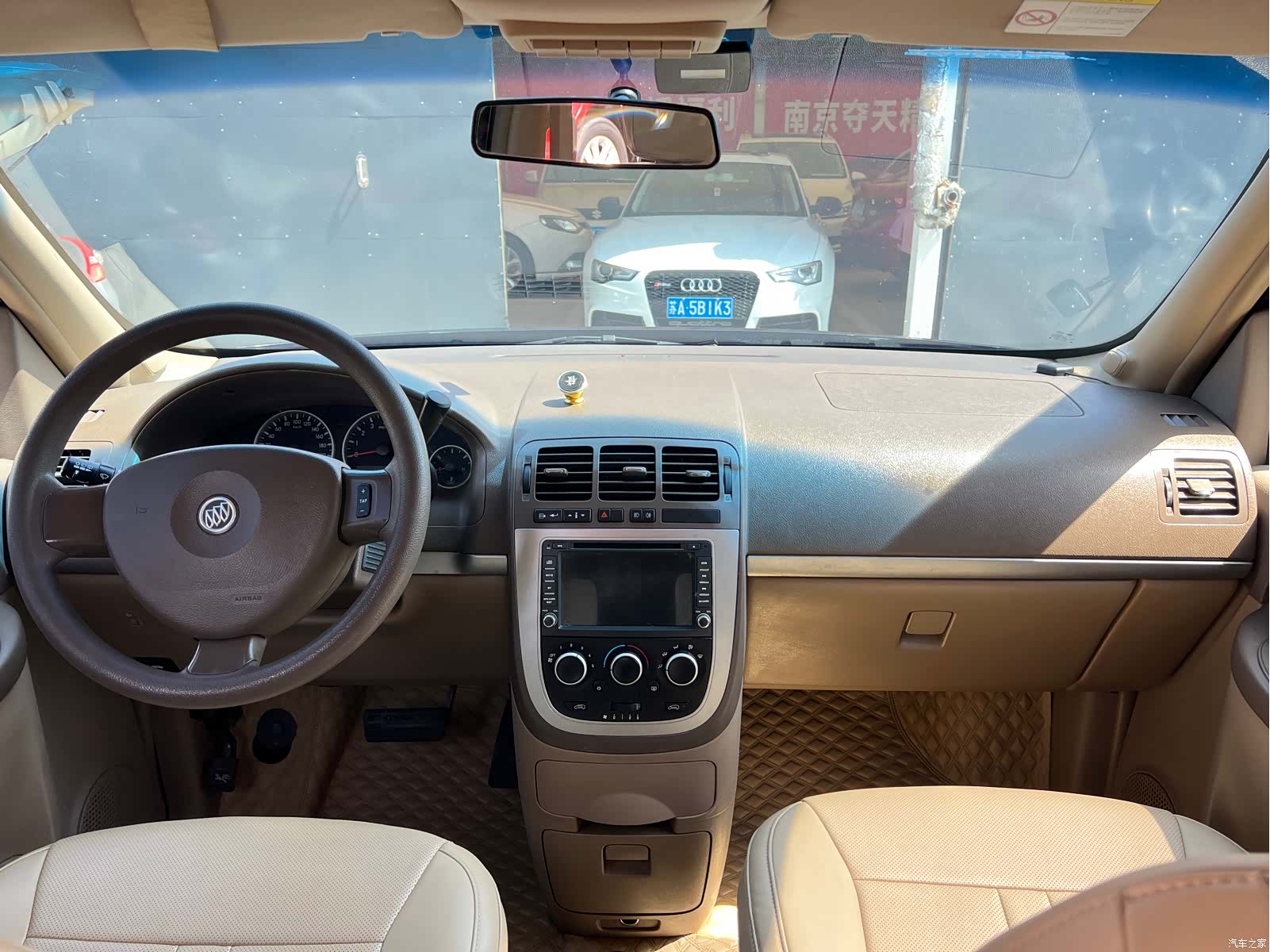 Buick GL8, 2014 11