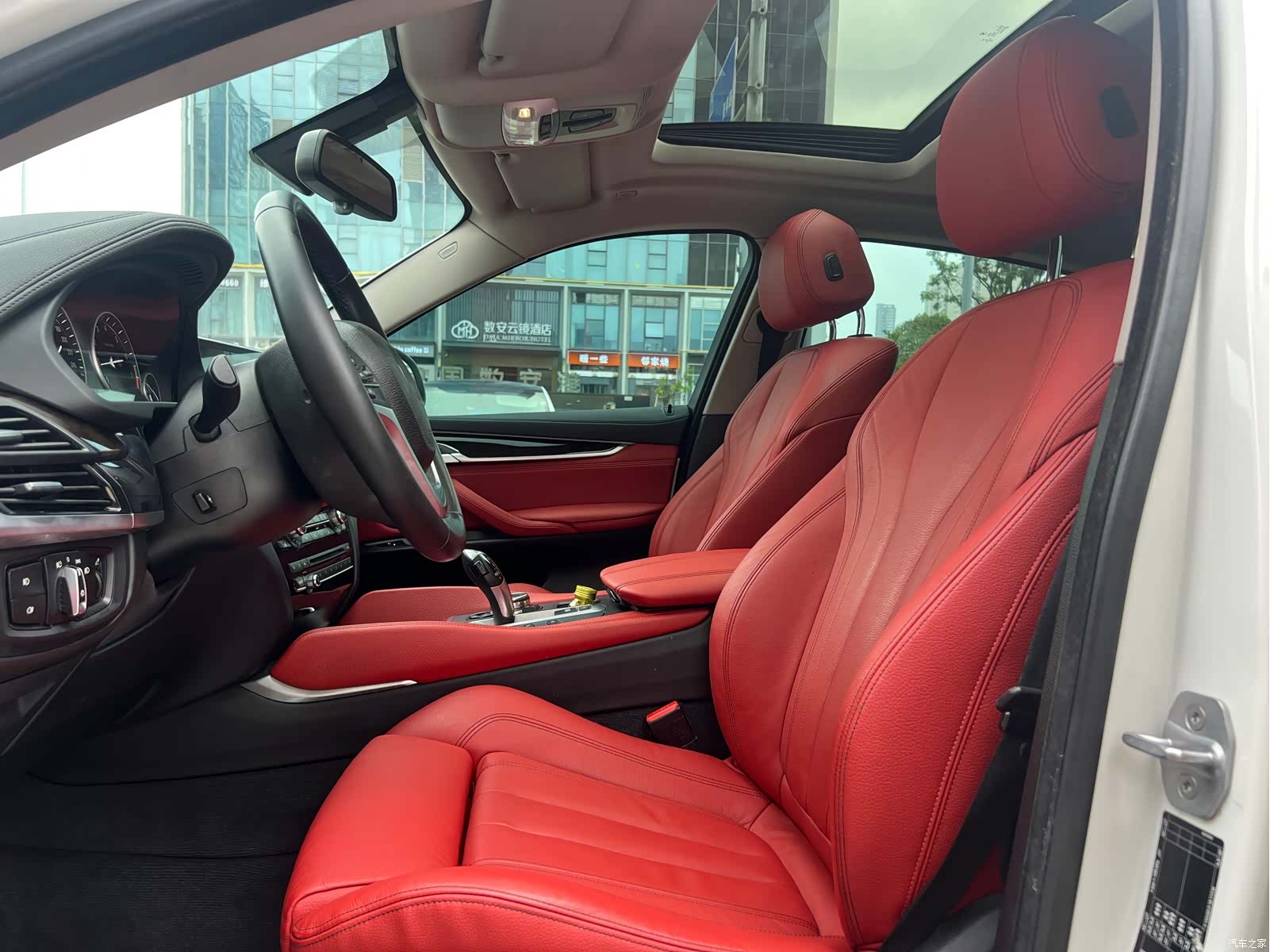 BMW X6, 2016 11