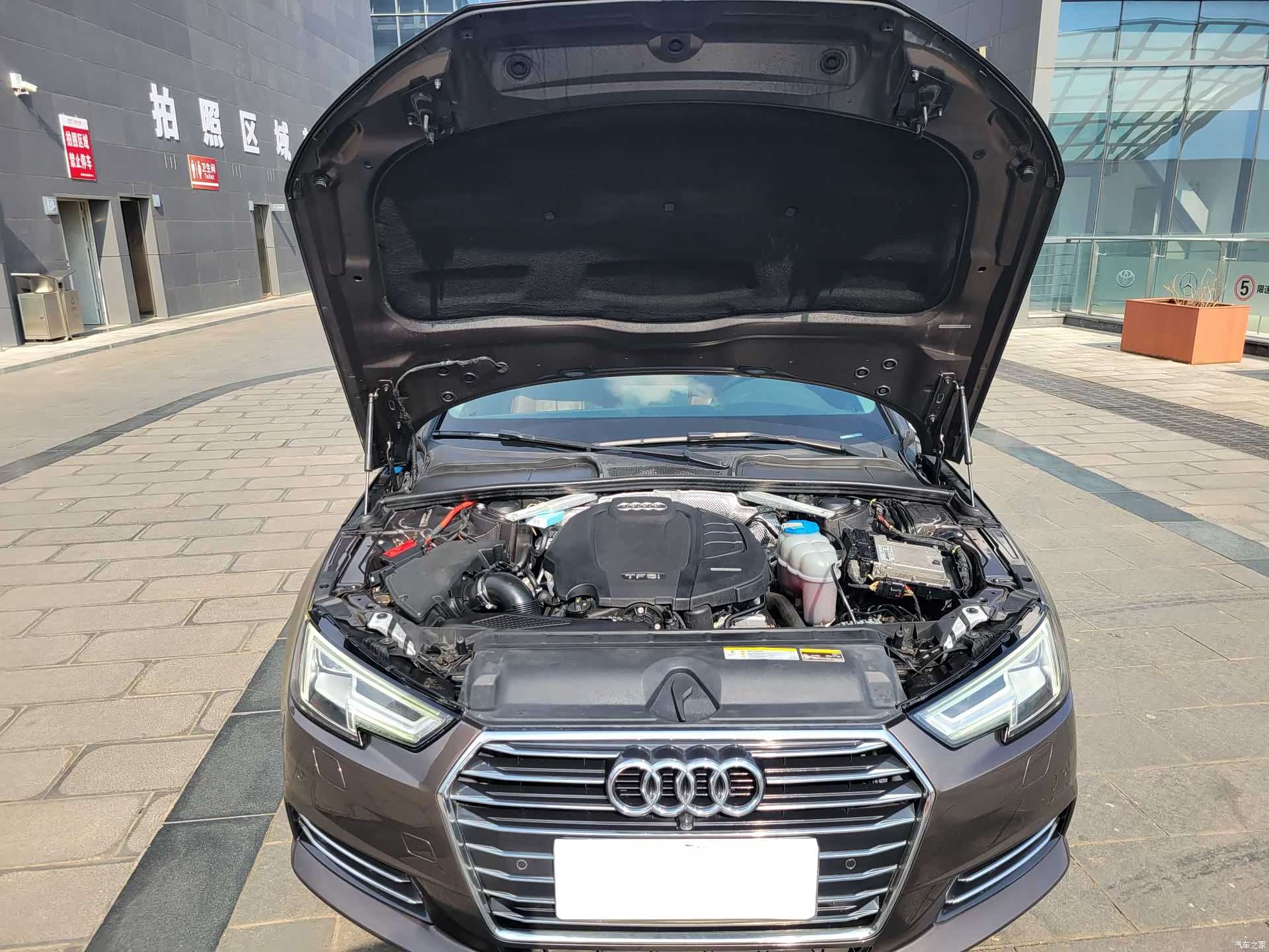 Audi A4L, 2017 22