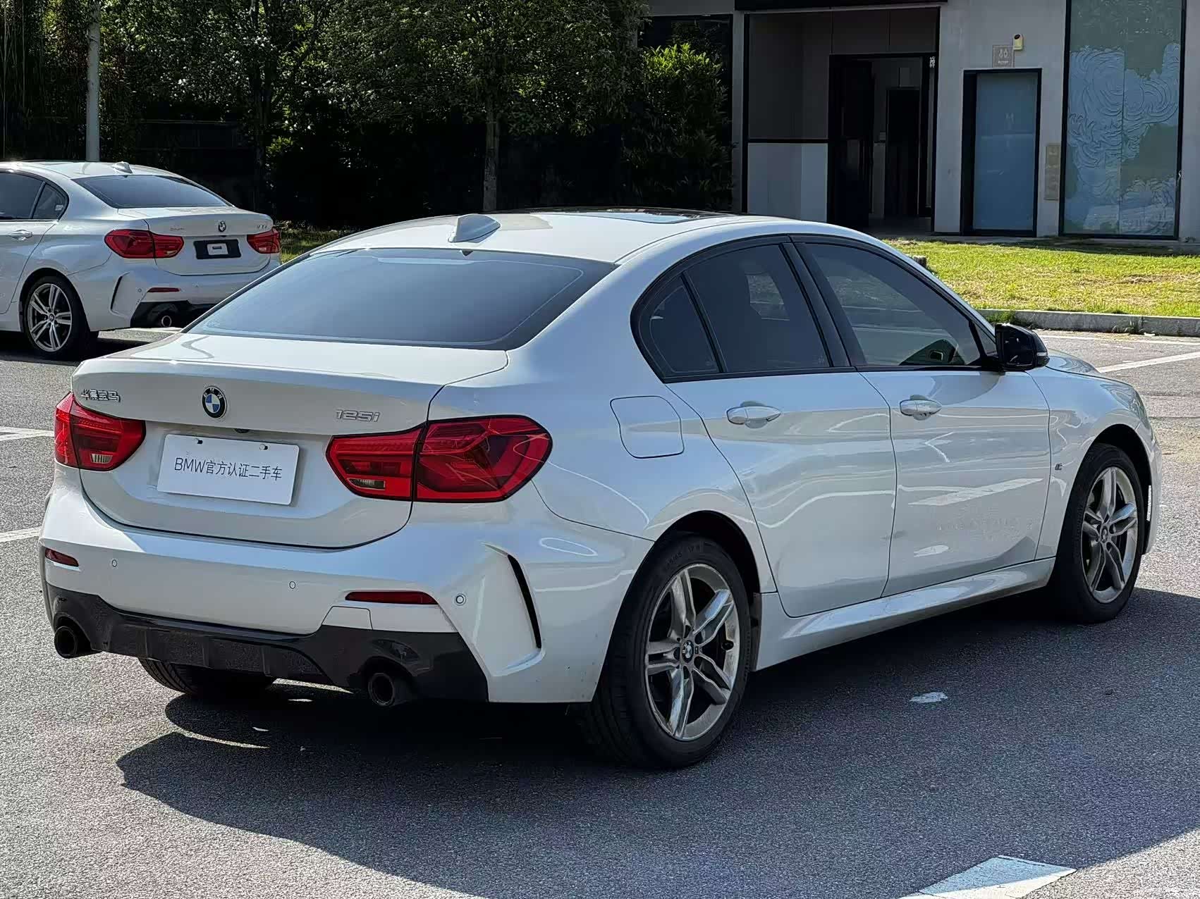 BMW 1 Series, 2021 12
