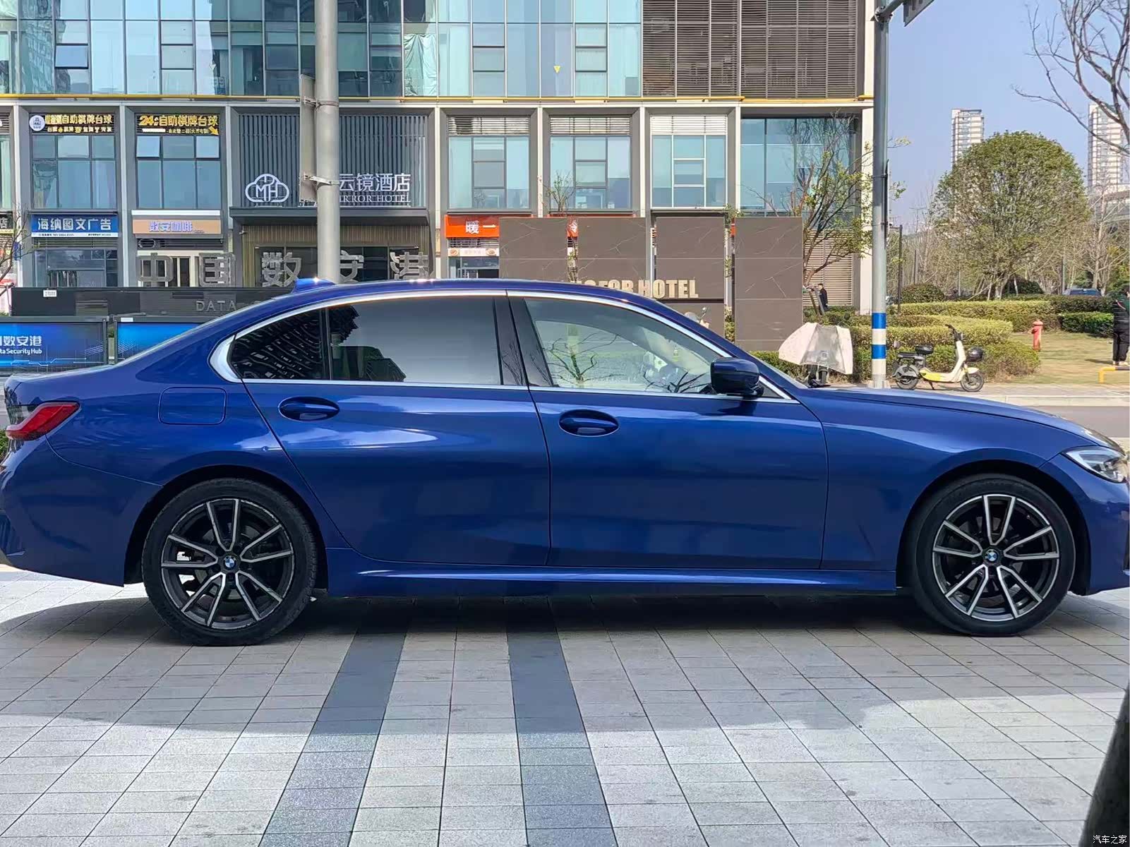 BMW 3 Series, 2020 все фото
