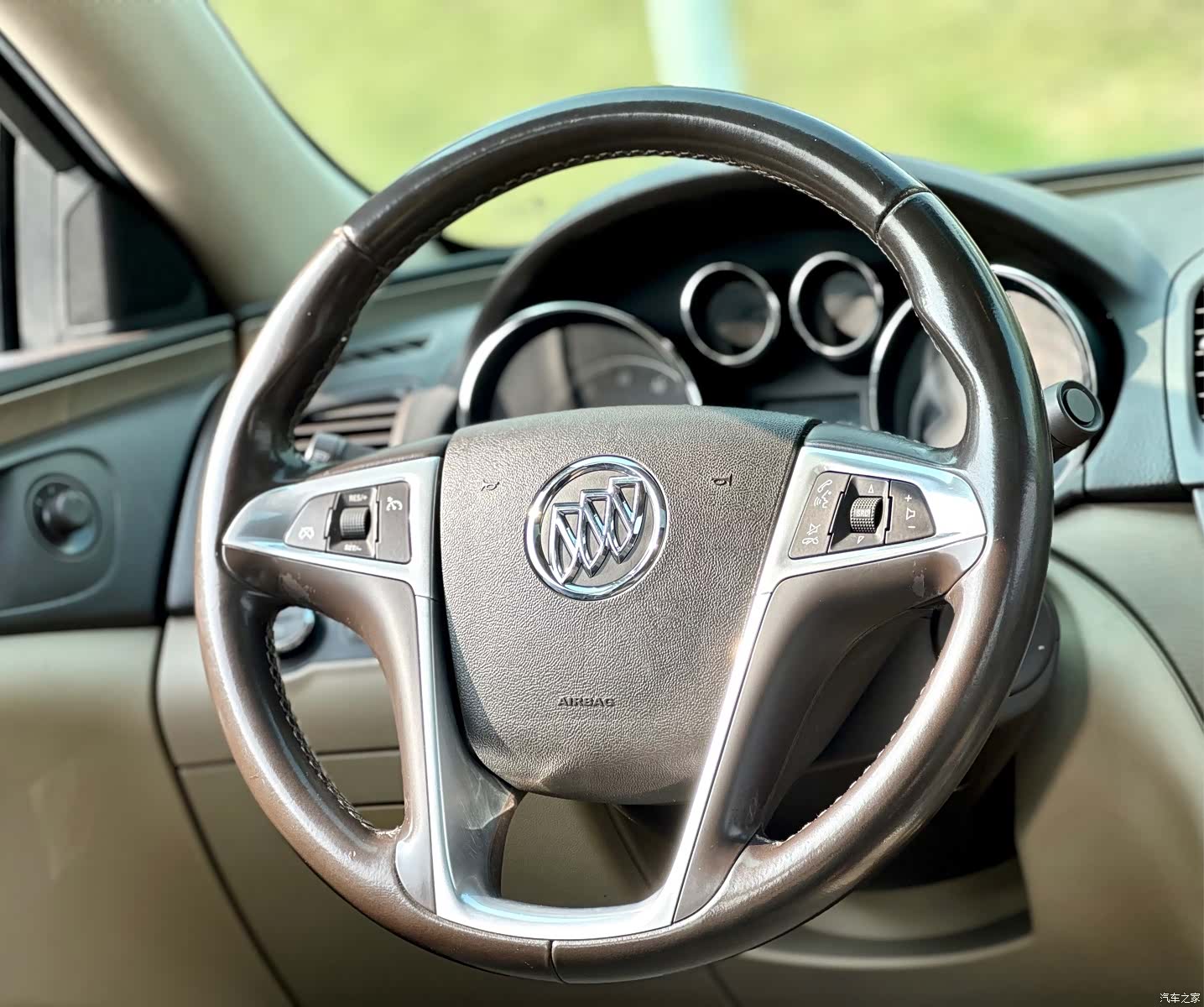 Buick Regal, 2011 37