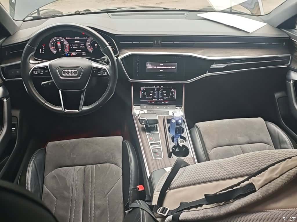 Audi A6L, 2020 10