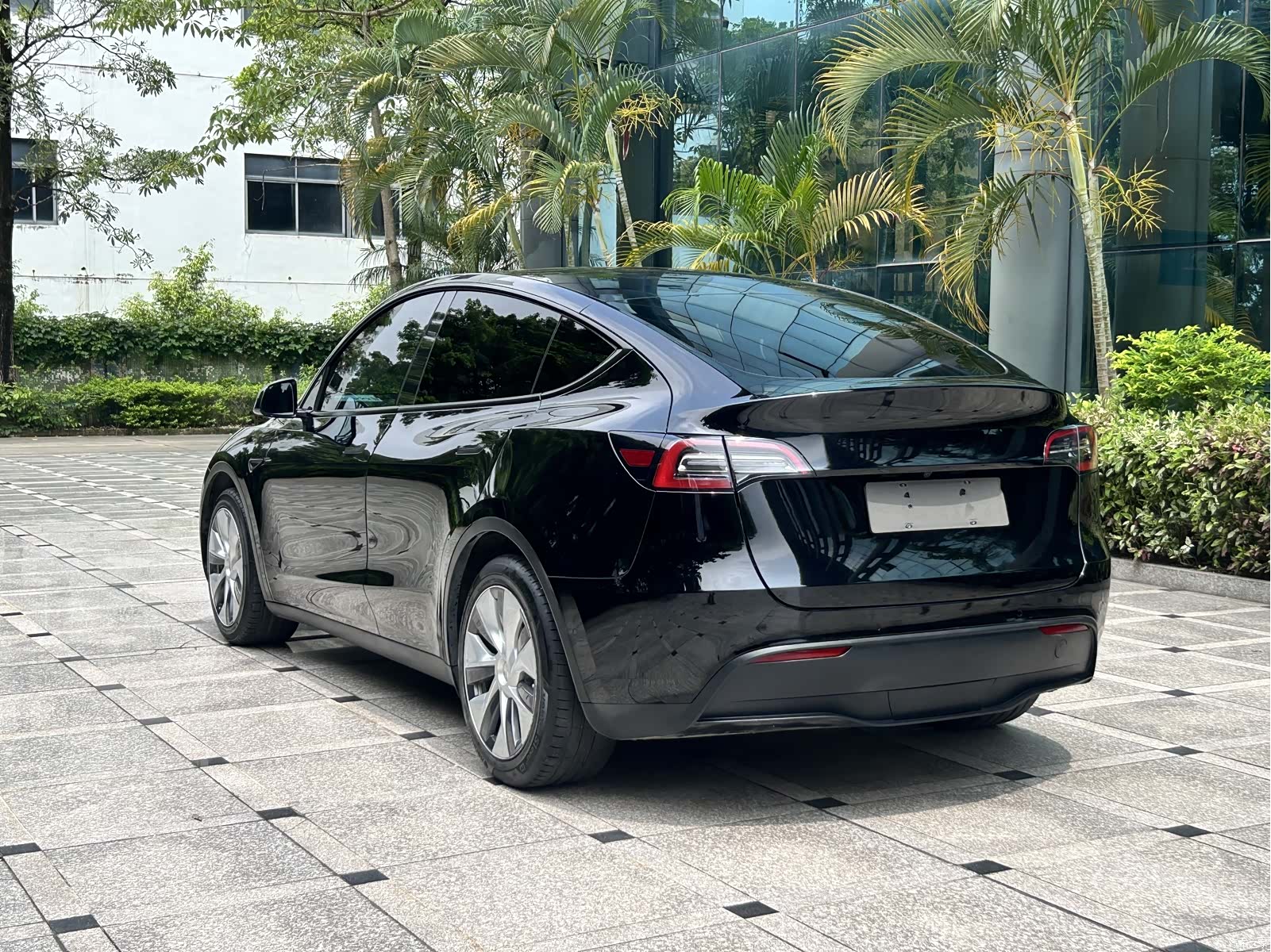 Tesla Model Y, 2022 8