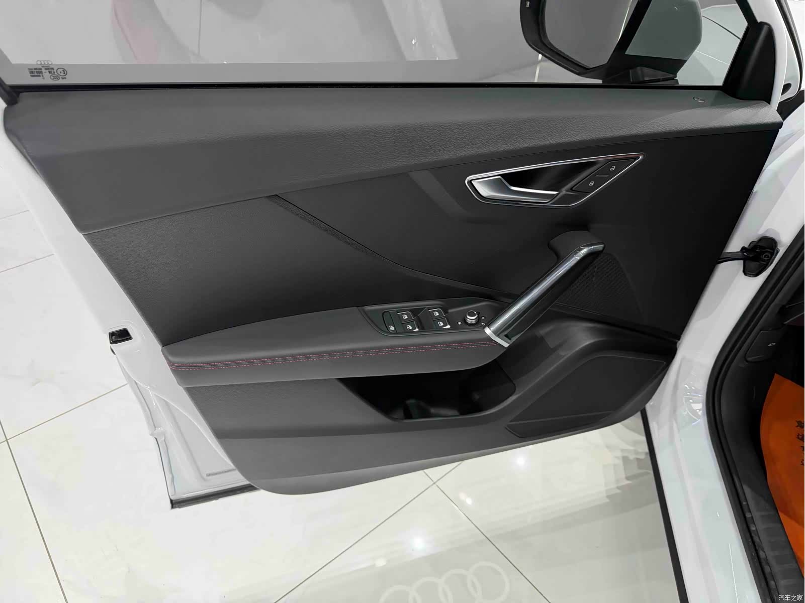Audi Q2L, 2022 7