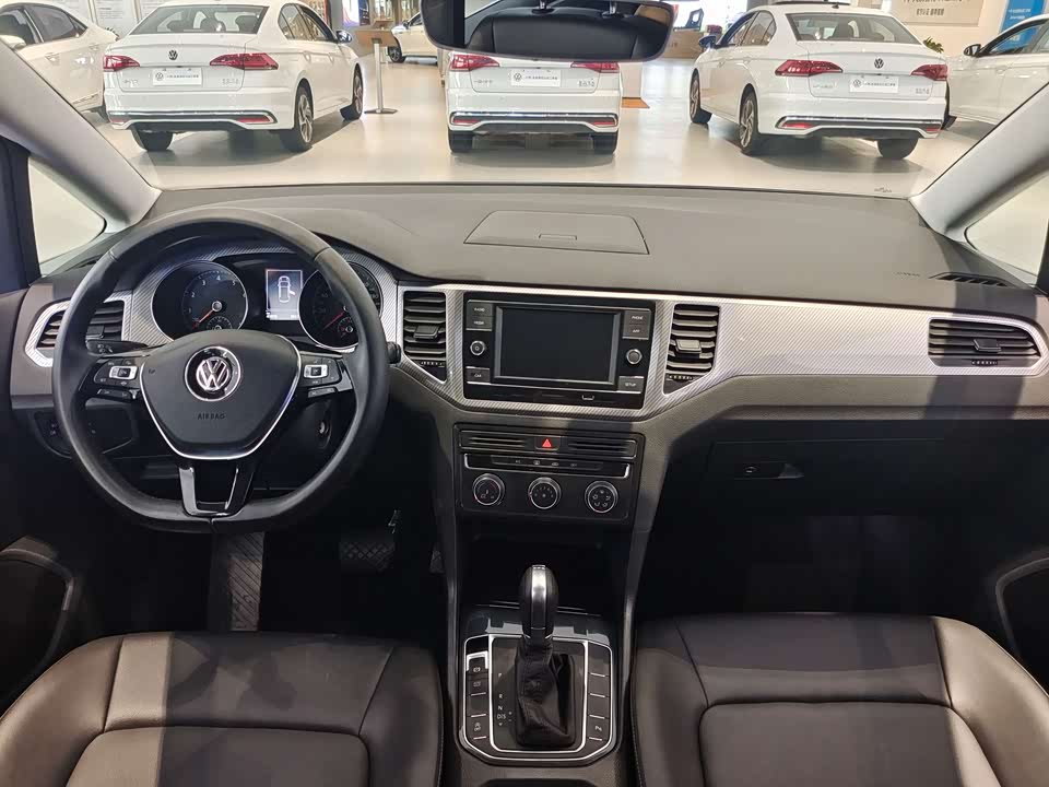 Volkswagen Golf*Jiayu Volkswagen Golf*Jiayu