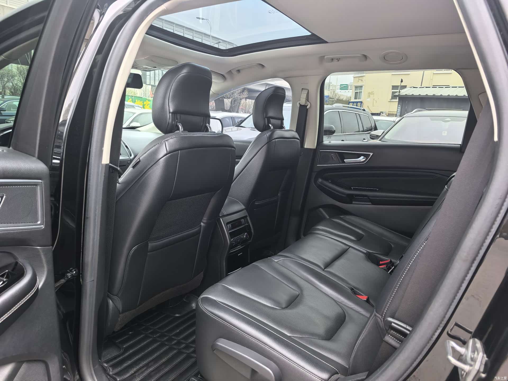 Ford Edge, 2015 4