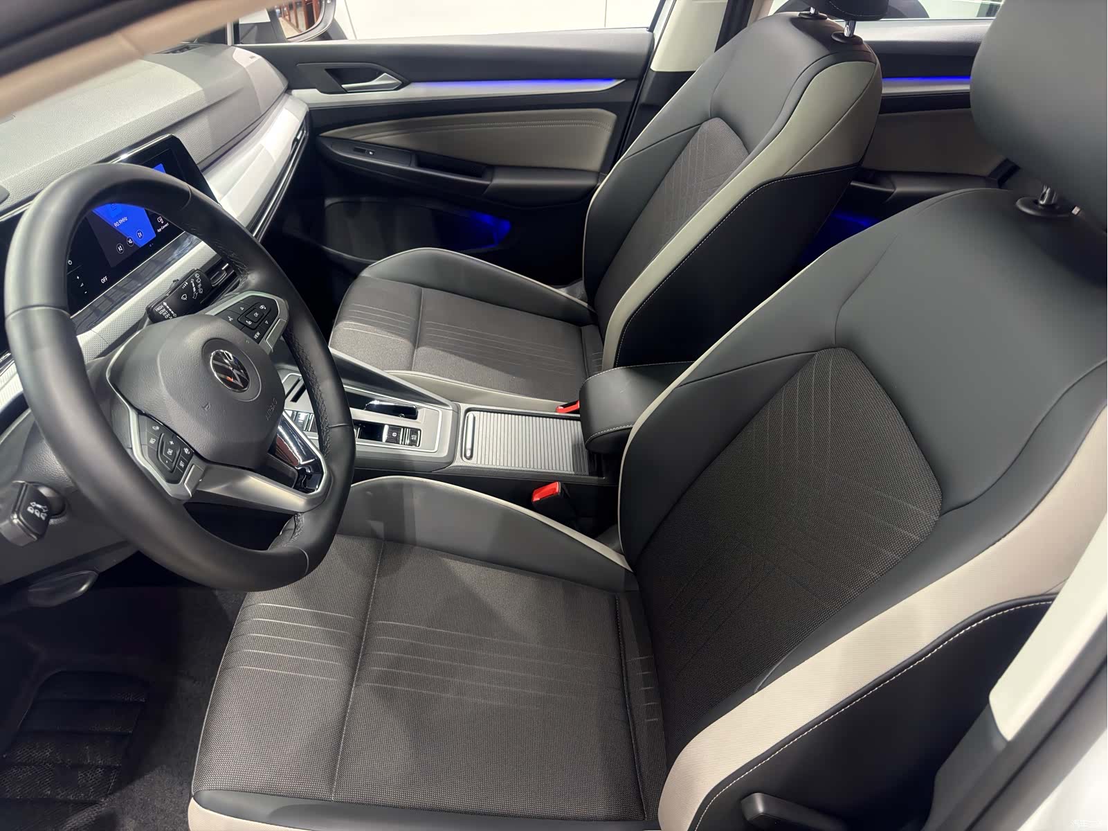 Volkswagen Golf, 2022 18