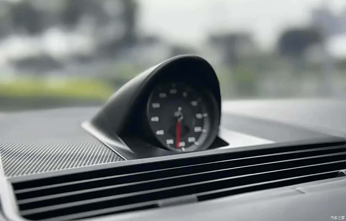 Porsche Panamera, 2019 все фото