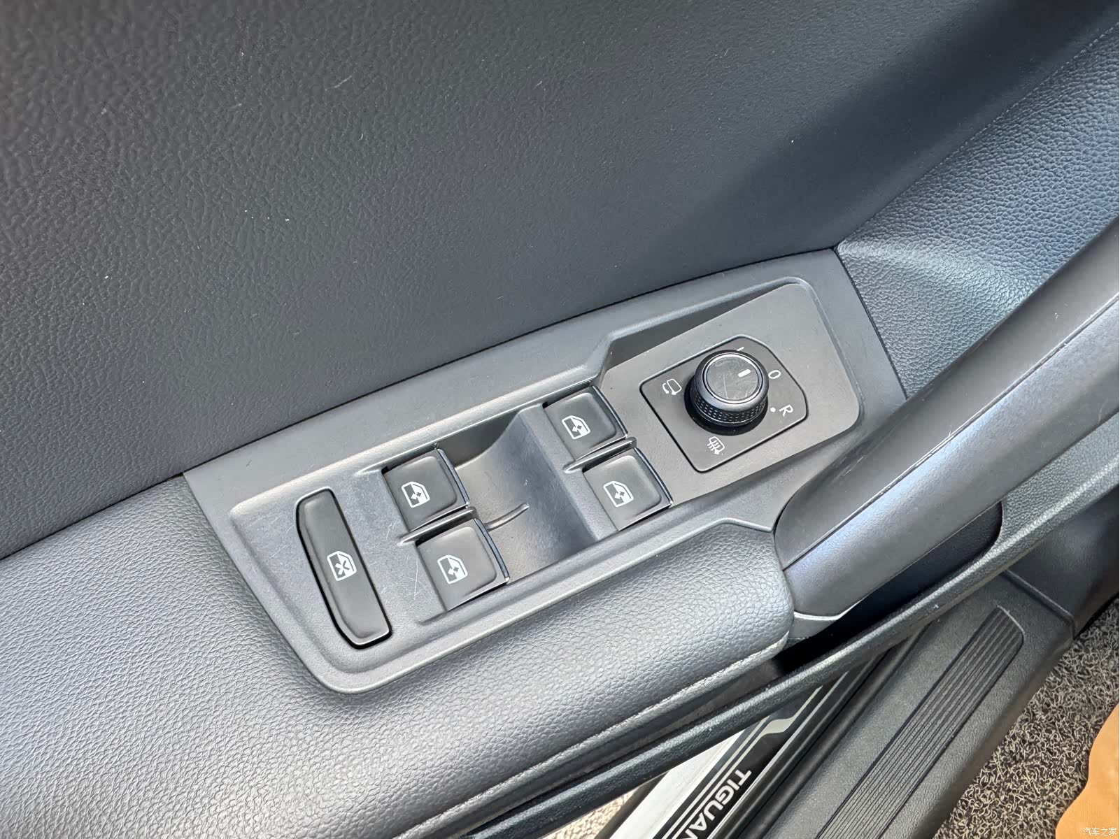 Volkswagen Tiguan L, 2021 25