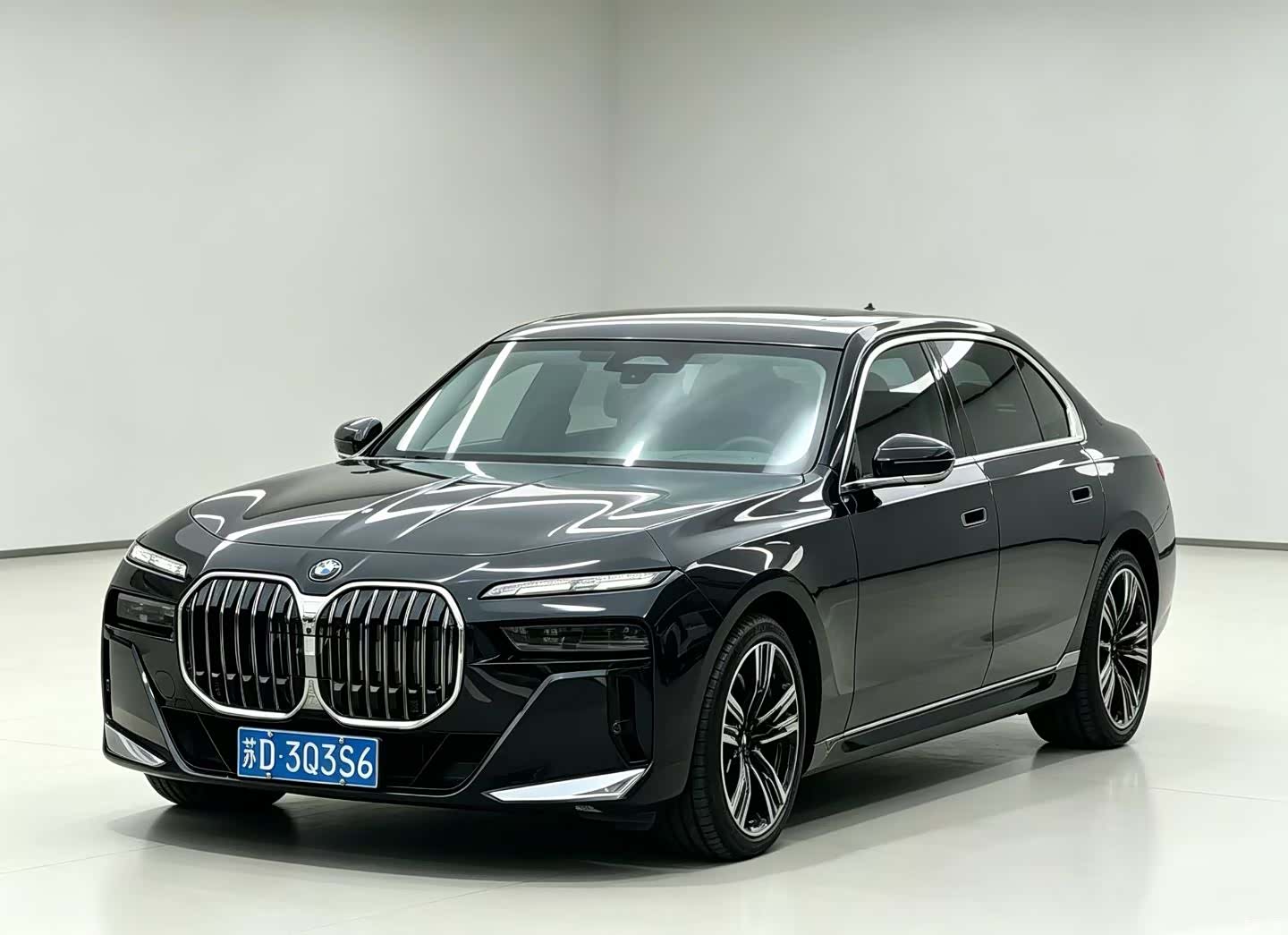 BMW 7 Series, 2023 1