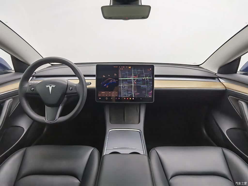 Tesla Model 3, 2021 все фото