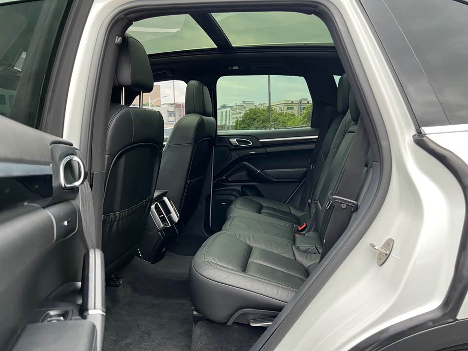 Porsche Cayenne Porsche Cayenne