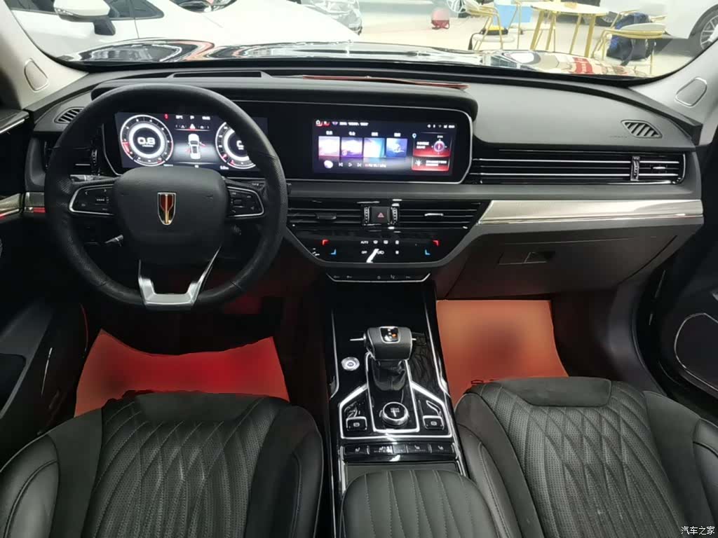 Hongqi HS5, 2023 10