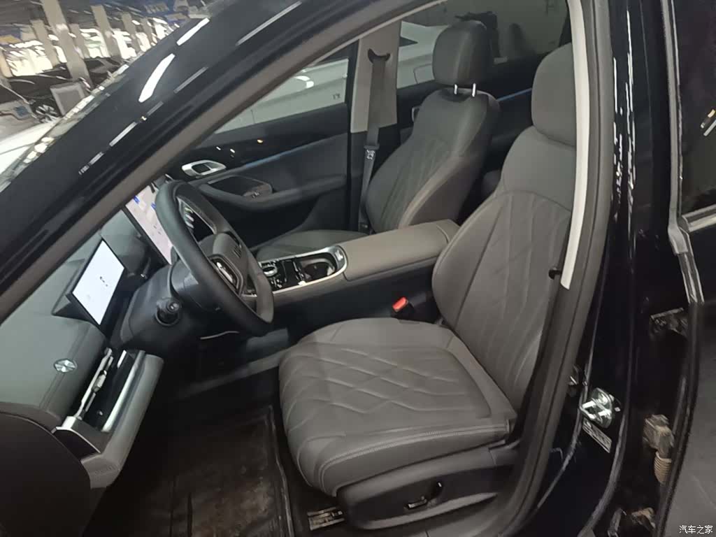 Geely A7, 2025 15