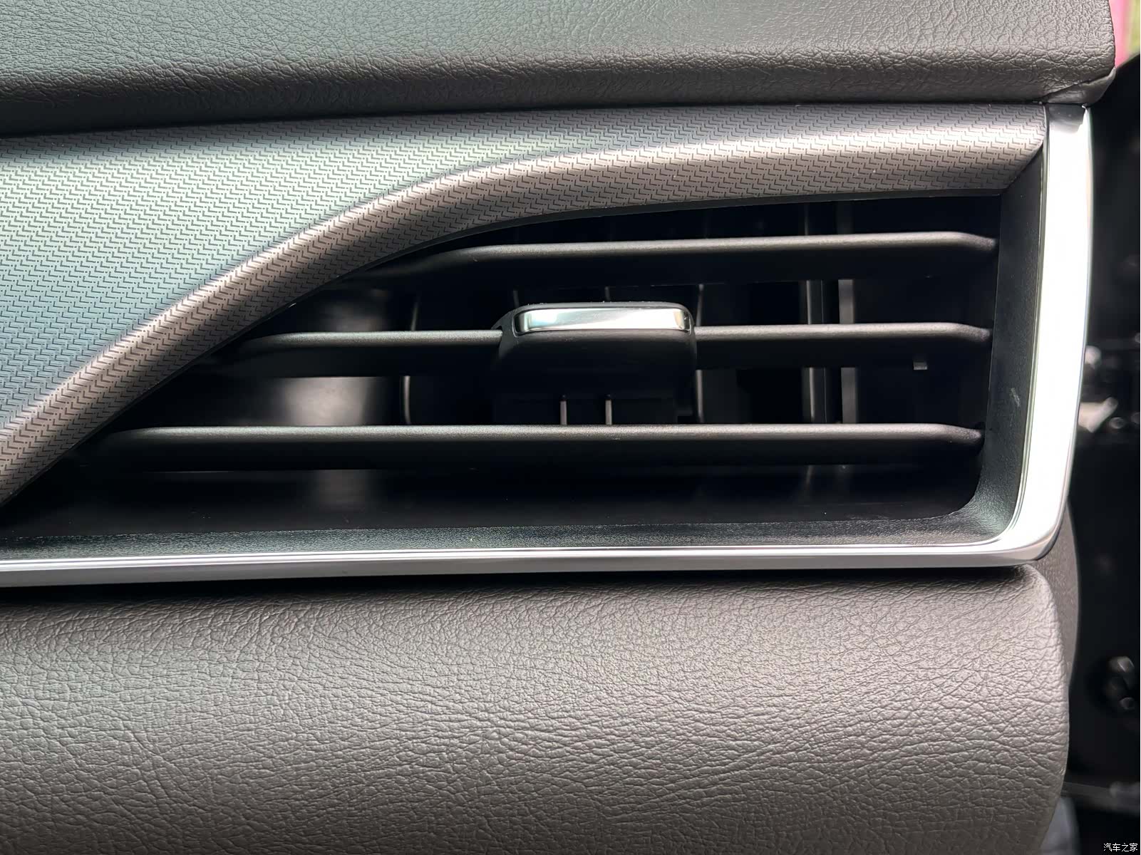 Cadillac CT5, 2023 21