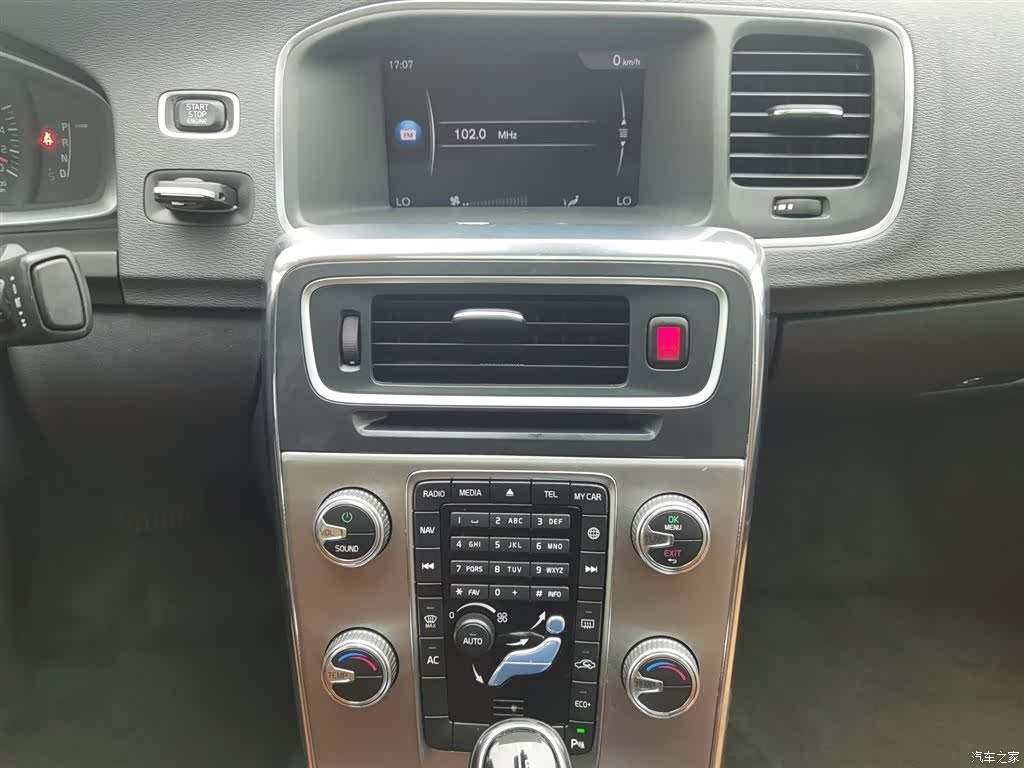 Volvo S60, 2019 12
