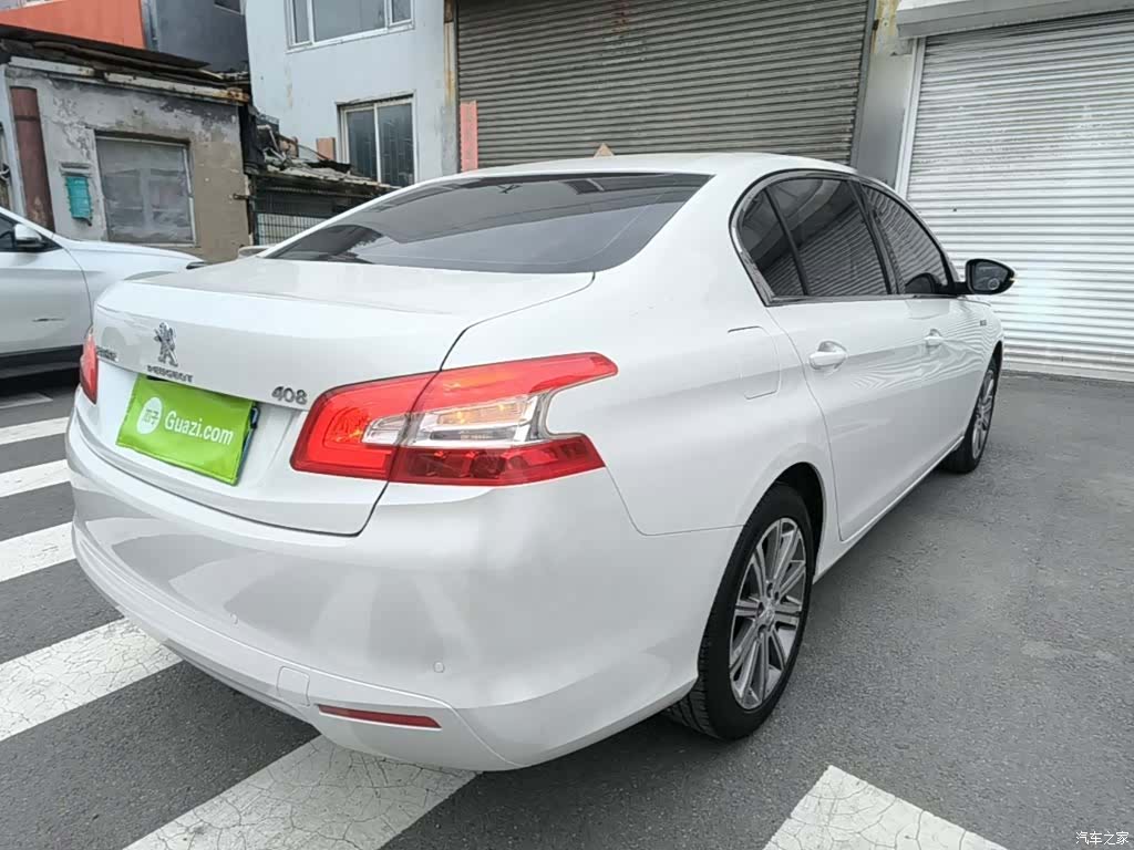Peugeot 408, 2016 6