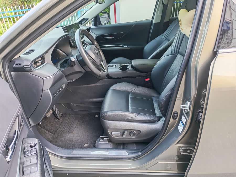 Toyota Harrier 2021, фото 9
