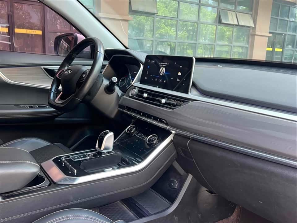 Chery Tiggo 8