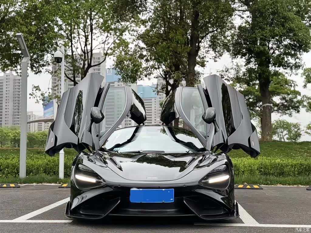 McLaren 720S, 2020 2