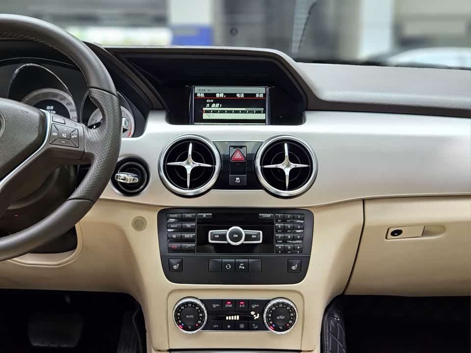 Mercedes-Benz GLK class Mercedes-Benz GLK class