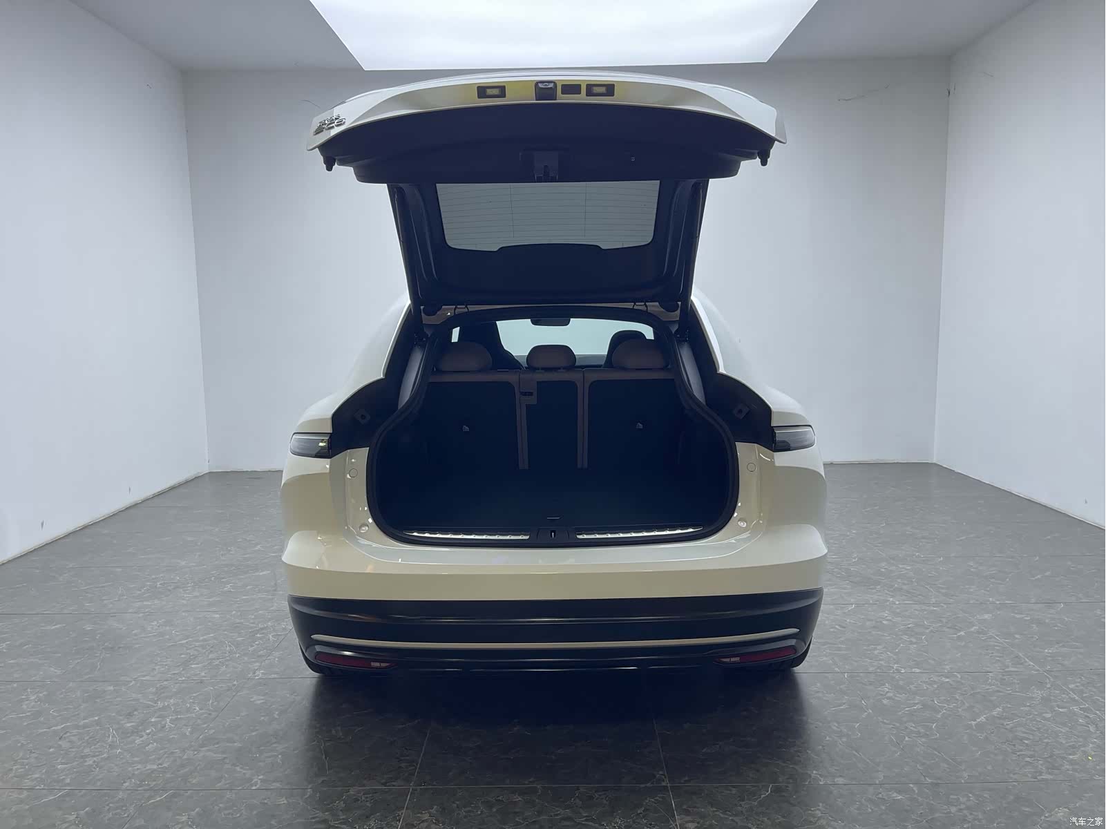 NIO EC6, 2024 7