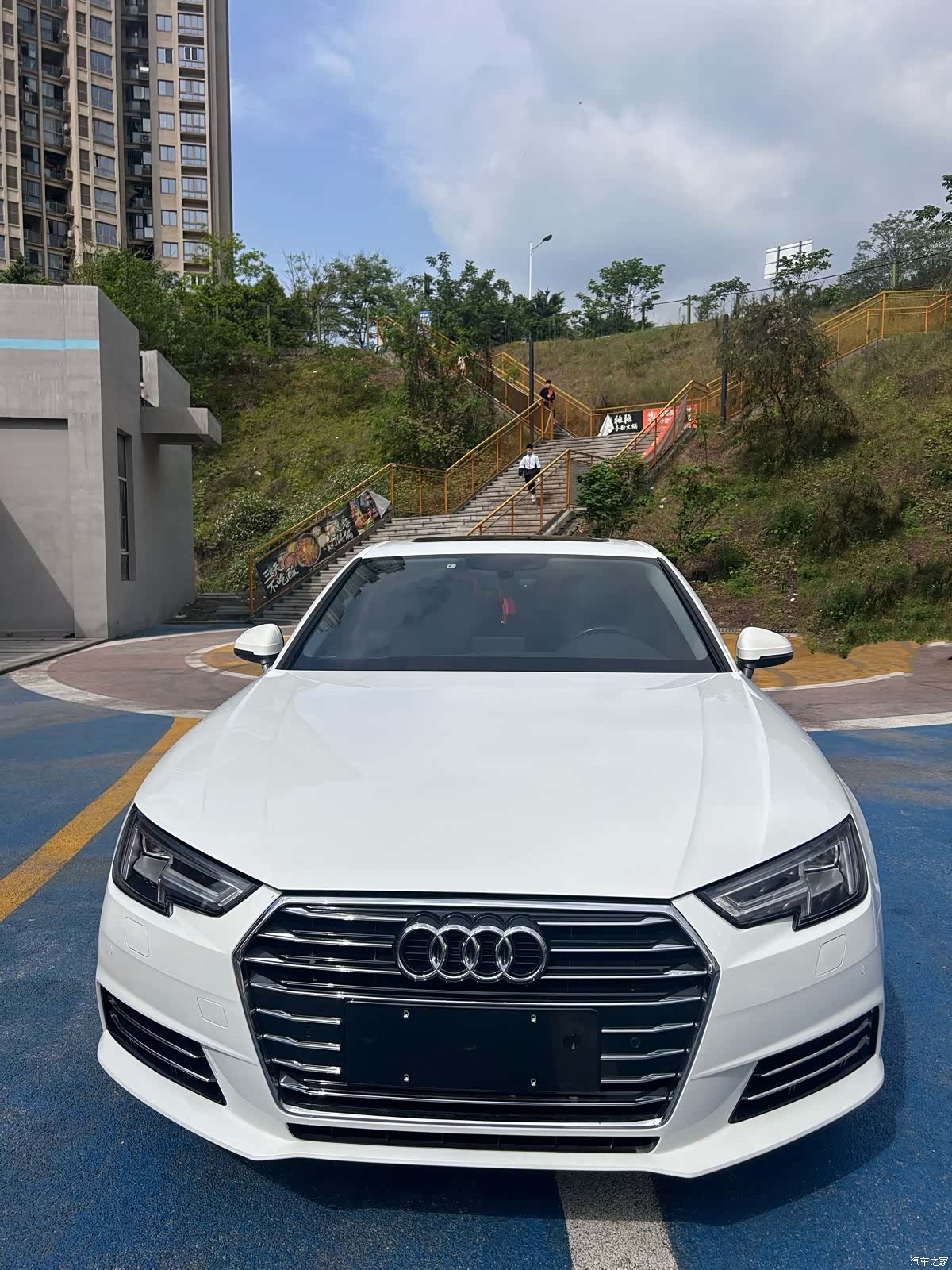 Audi A4L, 2018 9