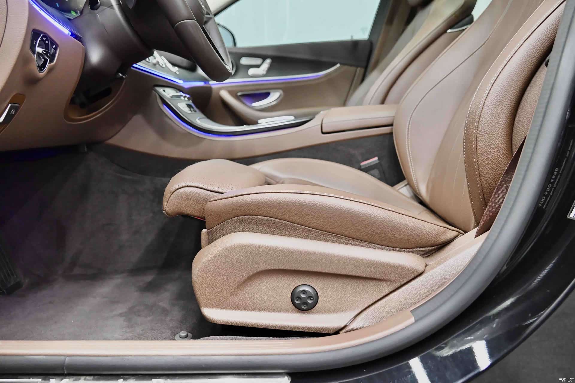 Mercedes-Benz E-Class, 2022 8