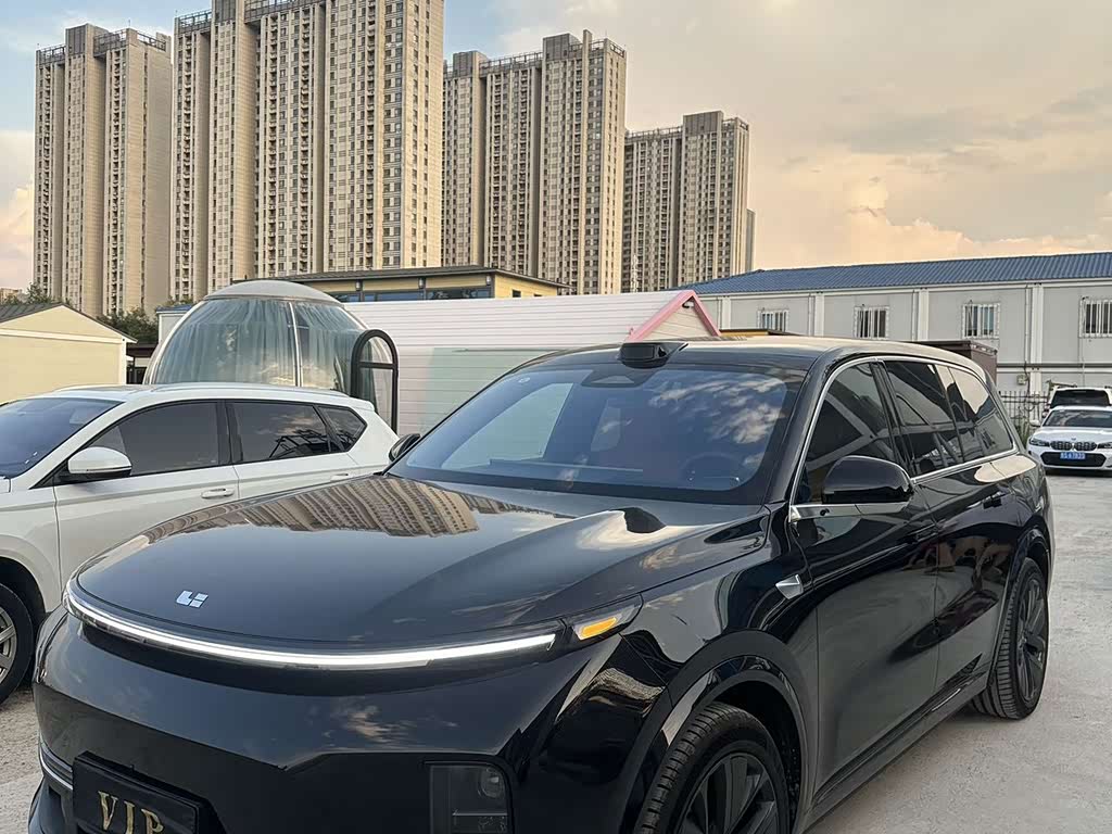 Li Auto L9