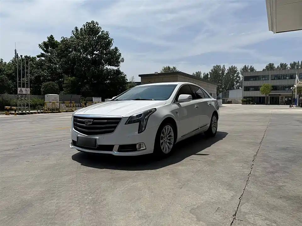 Cadillac XTS
