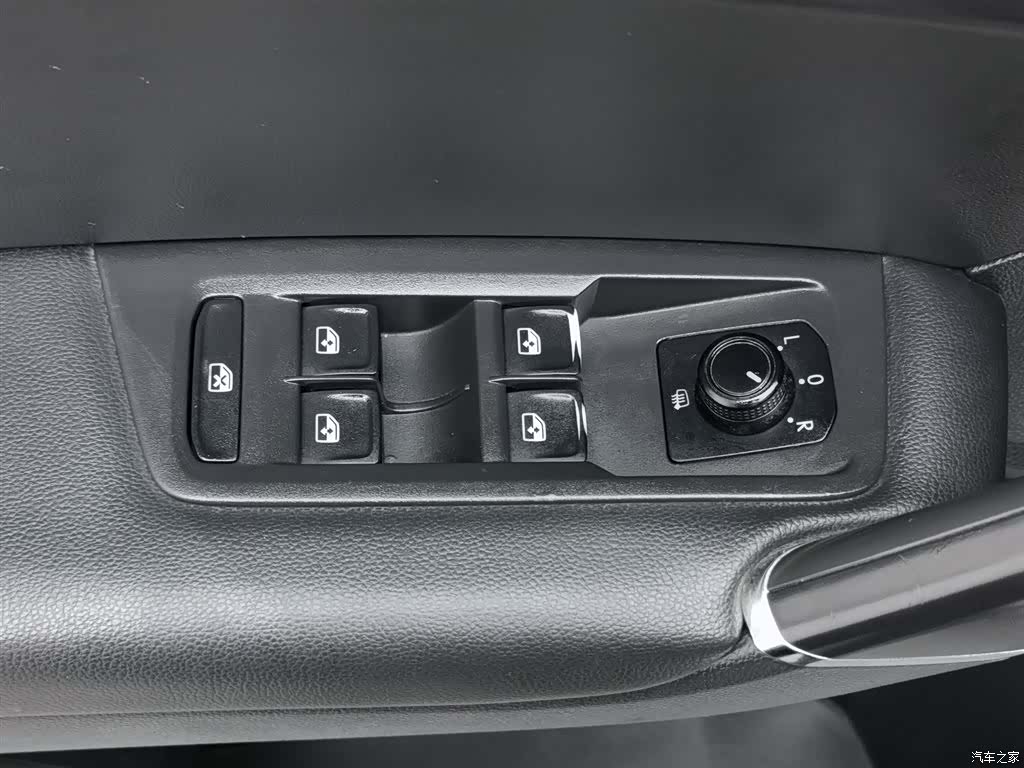 Volkswagen L, 2018 9