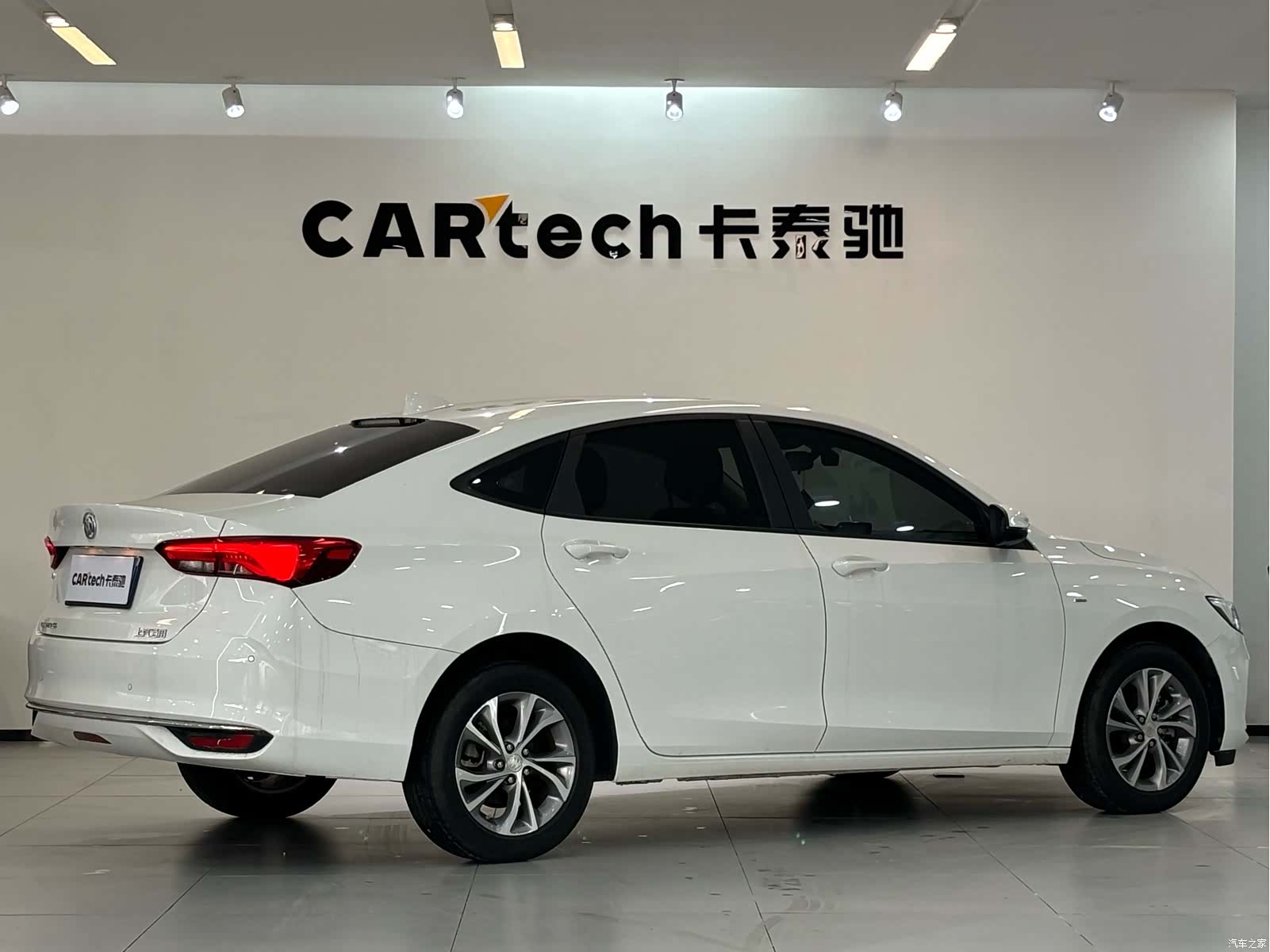 Buick Verano, 2022 26