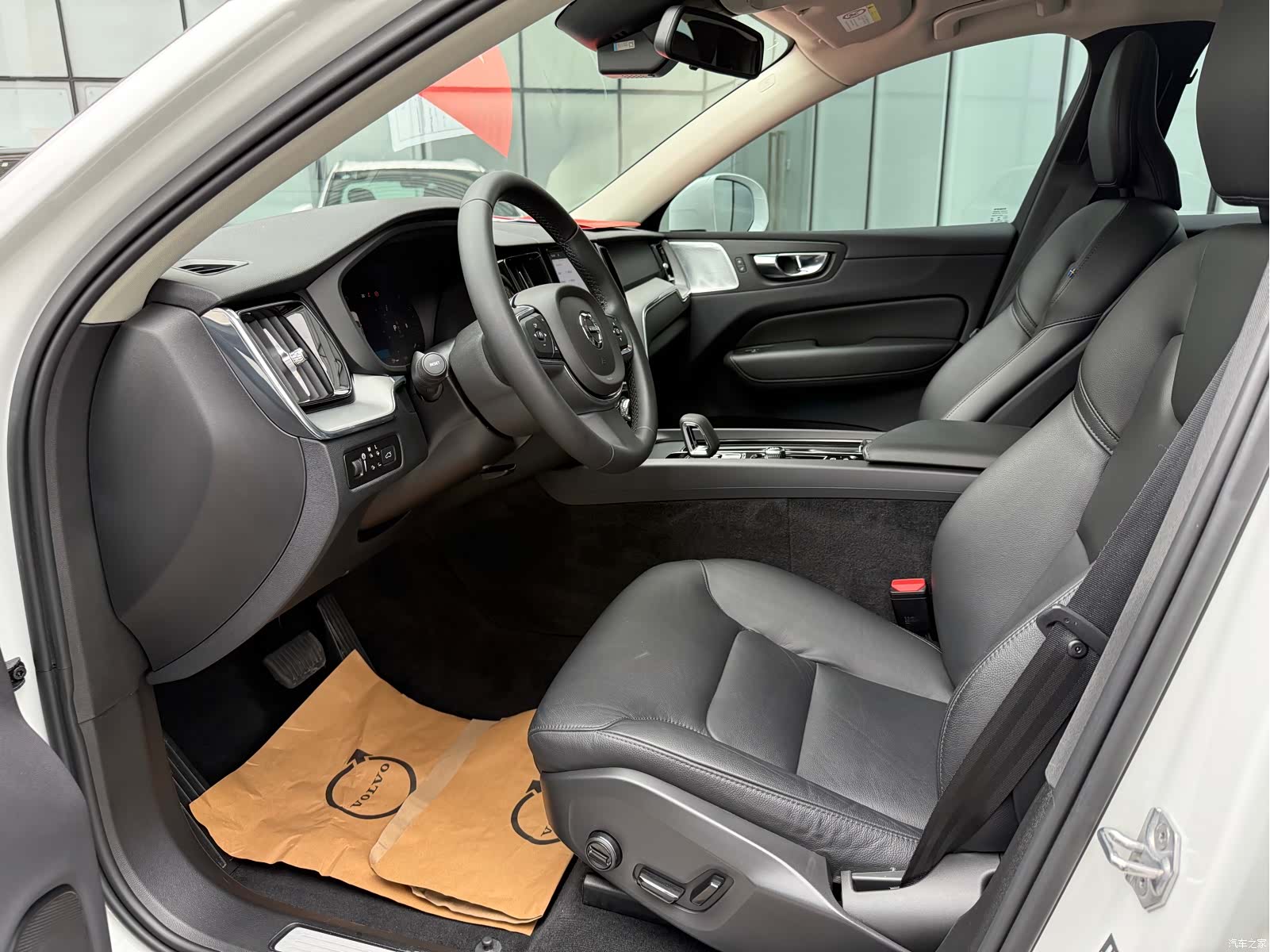 Volvo XC60, 2021 10