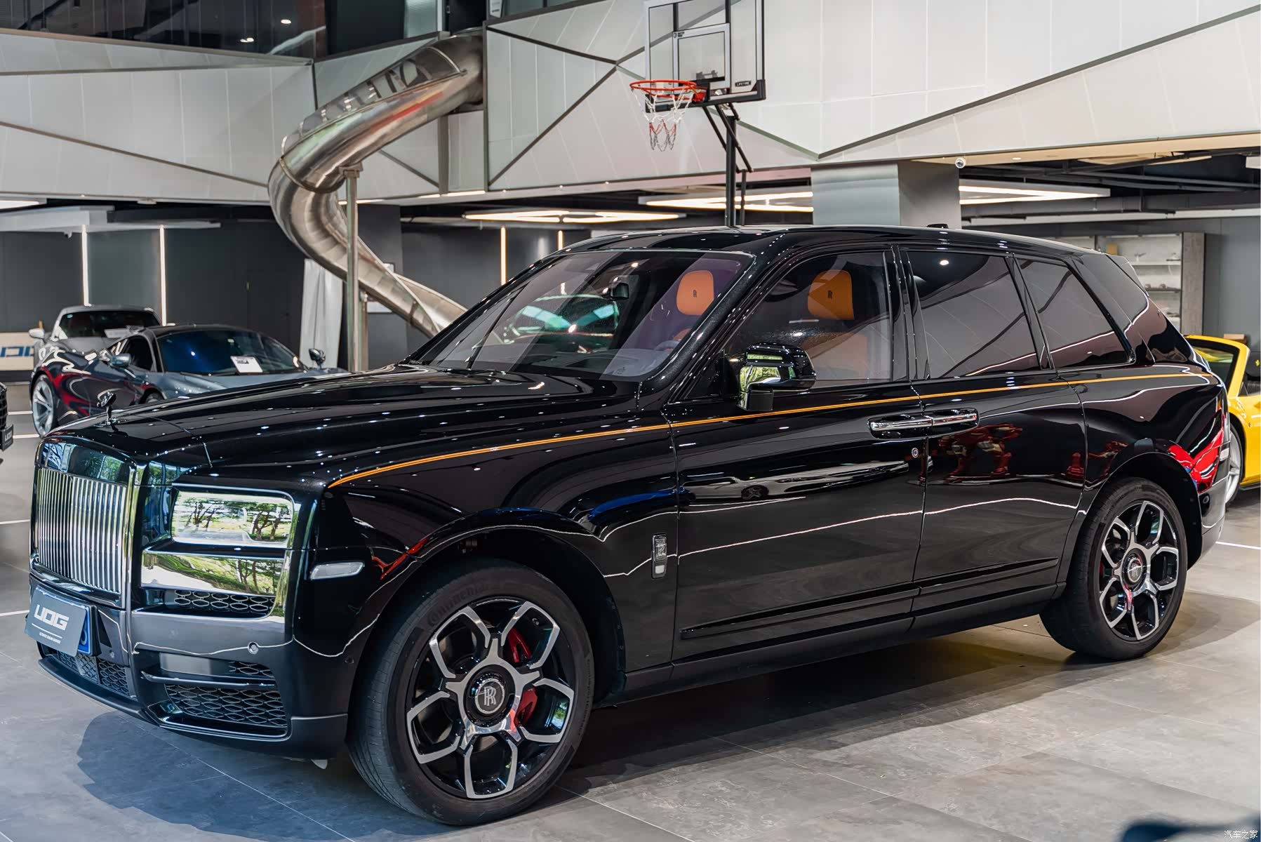 Rolls-Royce Cullinan, 2022 1