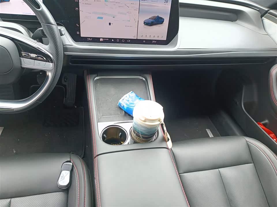 XPENG P7 XPENG P7