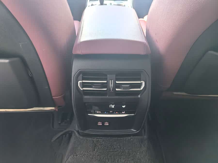 BMW 3 Series 2020, фото 31
