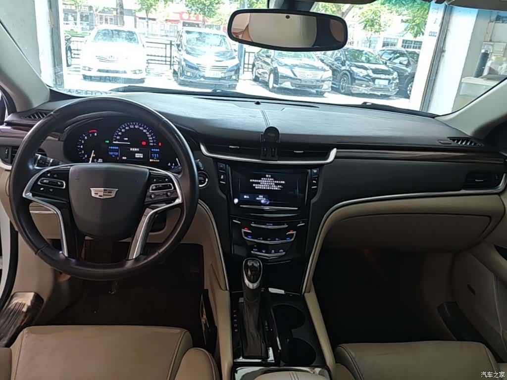 Cadillac XTS, 2016 10
