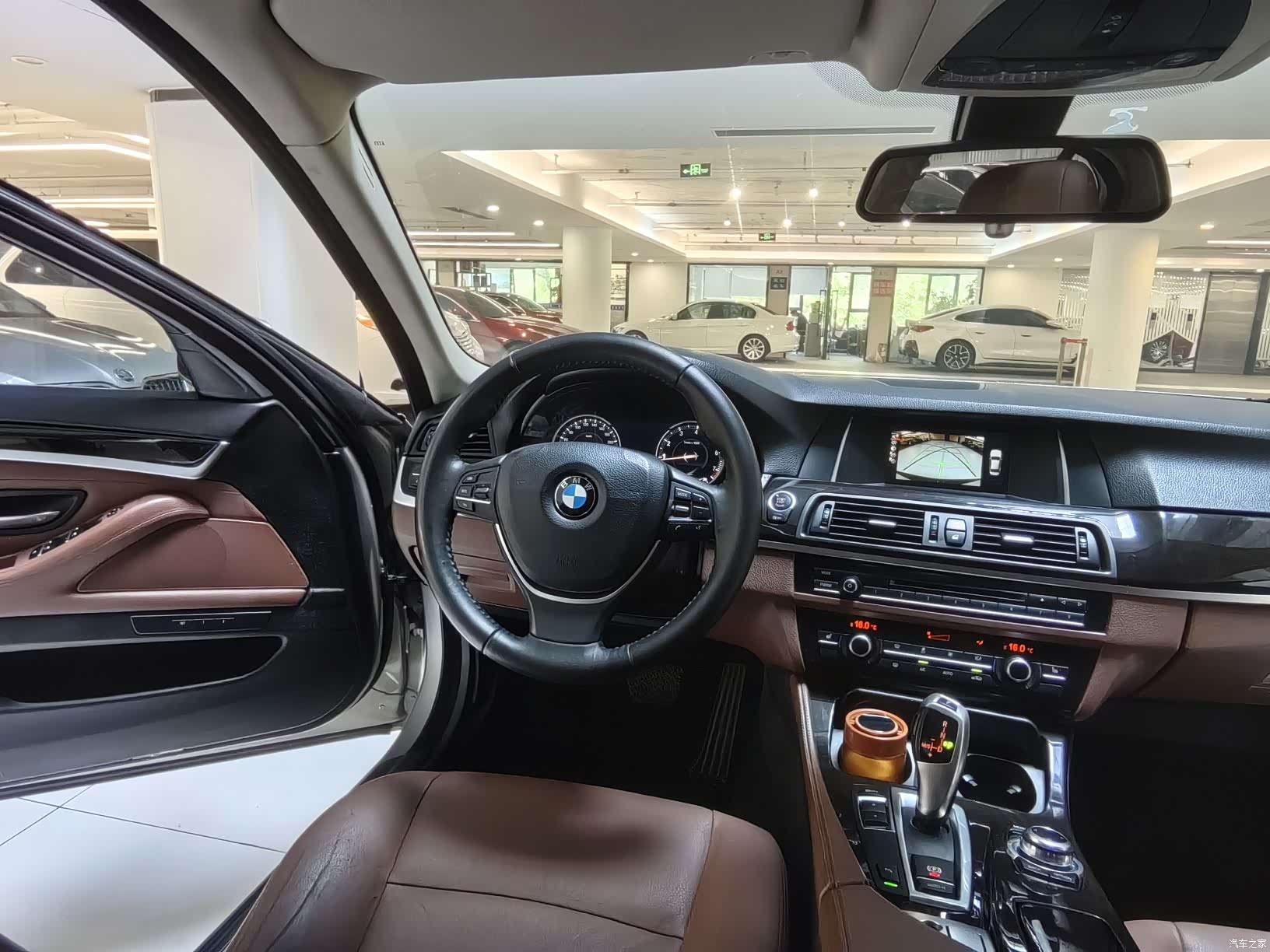 BMW 5 Series, 2017 9