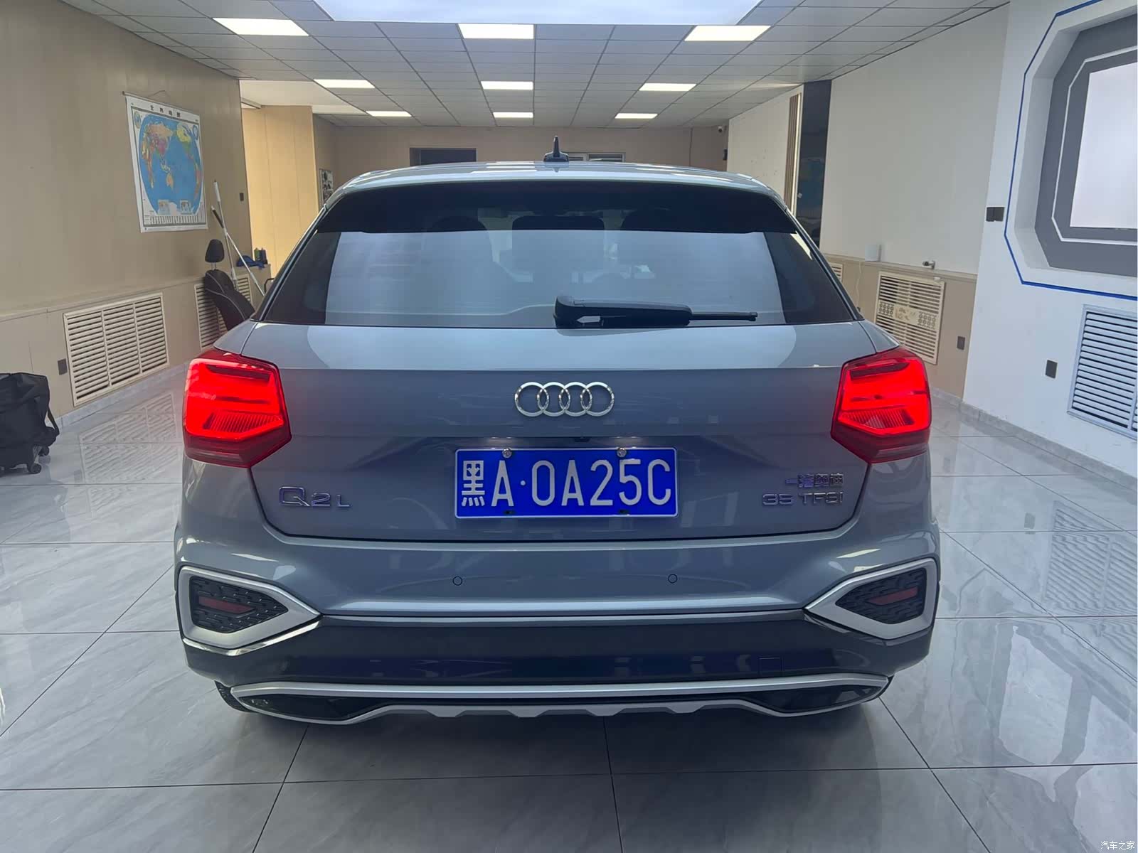 Audi Q2L, 2022 все фото