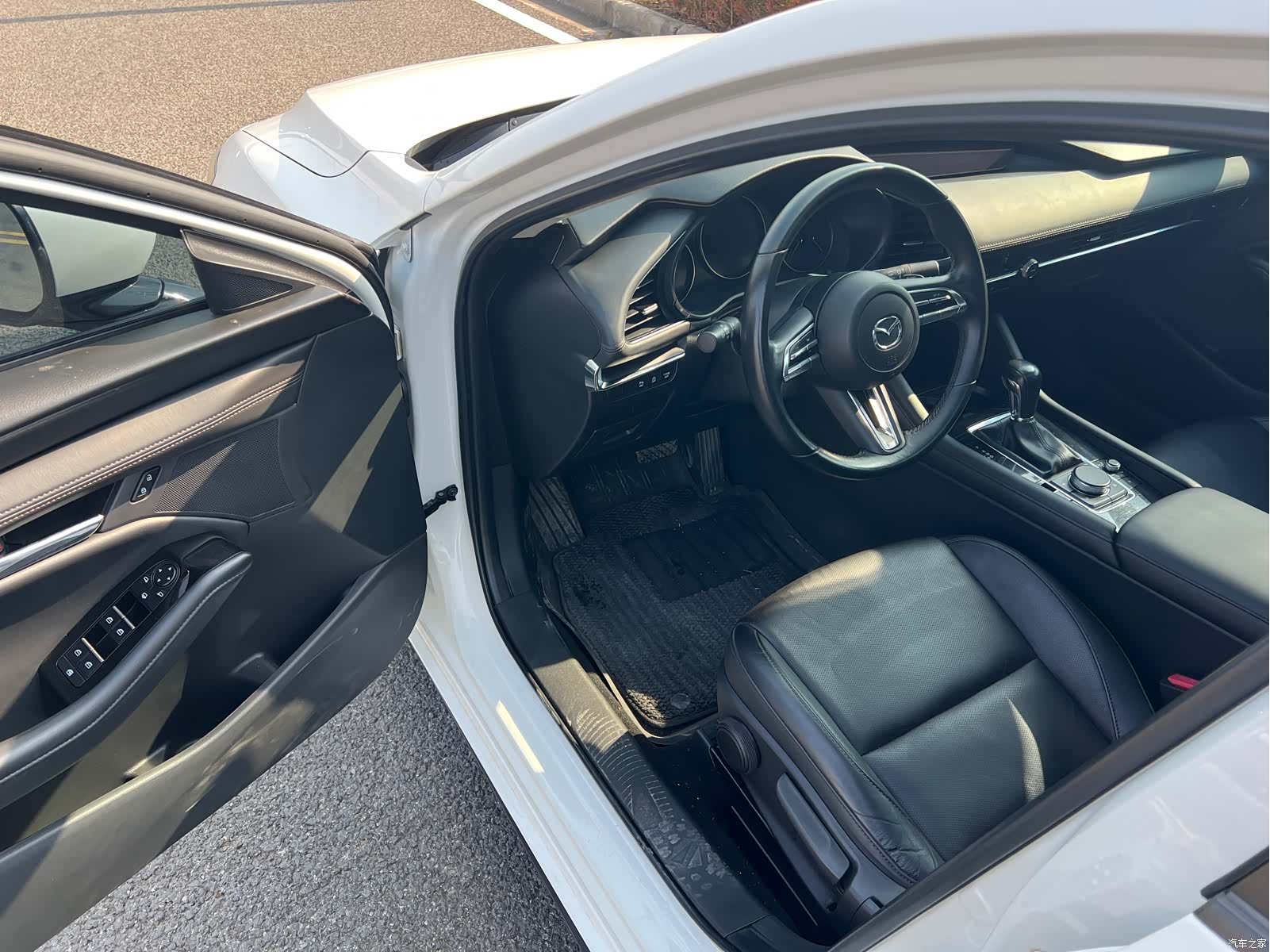 Mazda Mazda3, 2021 8
