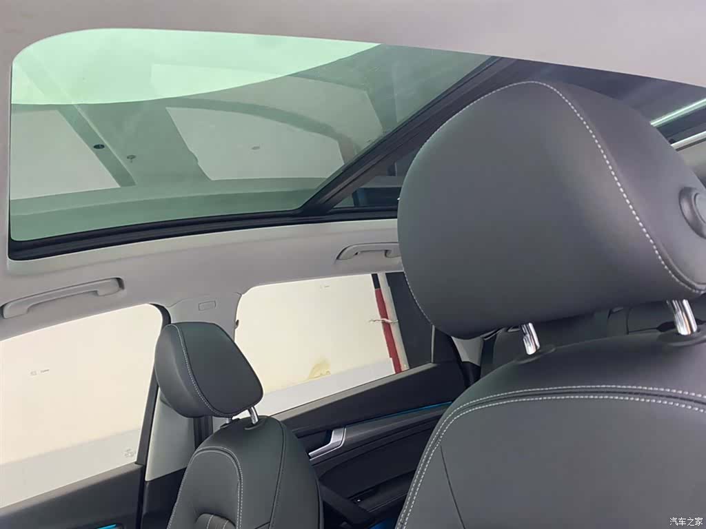 Audi Q5L, 2022 24