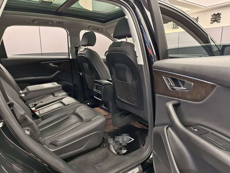 Audi Q7 Audi Q7