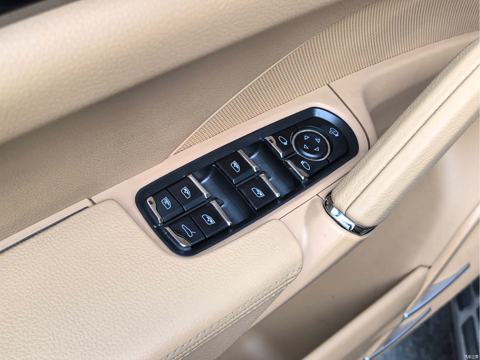 Porsche Cayenne, 2013 21