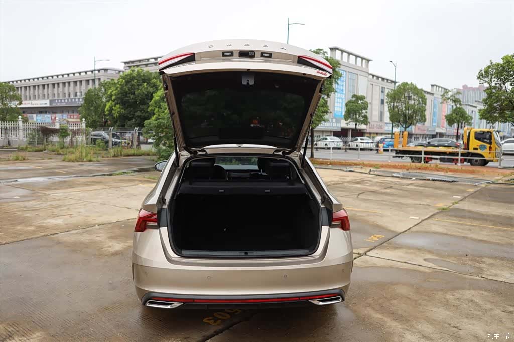 Skoda Octavia, 2022 7