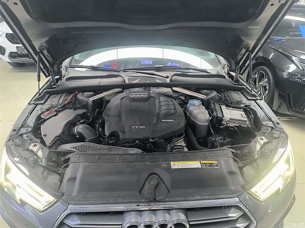 Audi A4L, 2019 10